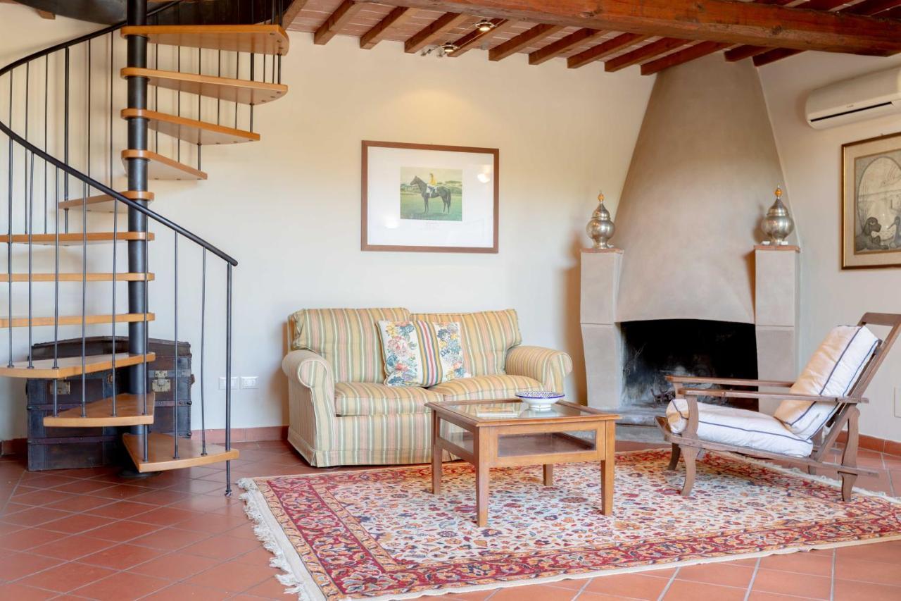 Borgo Studiati Residenza D'Epoca Bed & Breakfast Pugnano ภายนอก รูปภาพ