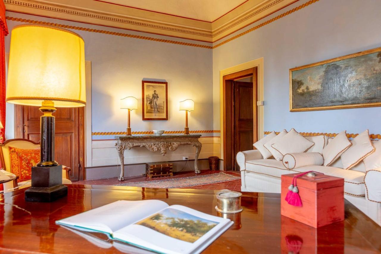 Borgo Studiati Residenza D'Epoca Bed & Breakfast Pugnano ภายนอก รูปภาพ