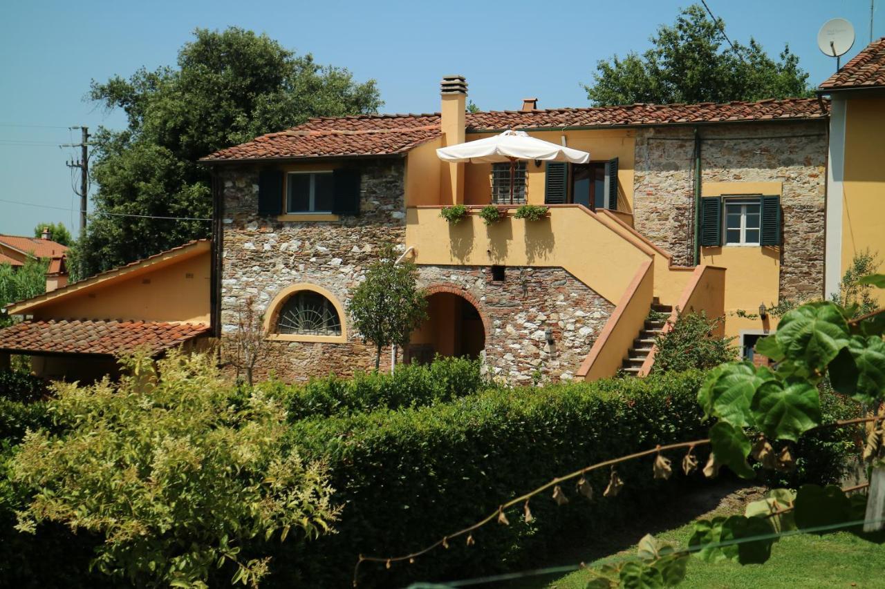 Borgo Studiati Residenza D'Epoca Bed & Breakfast Pugnano ภายนอก รูปภาพ