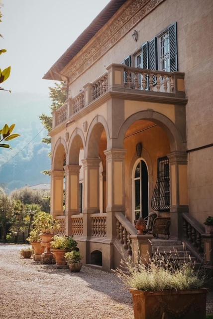 Borgo Studiati Residenza D'Epoca Bed & Breakfast Pugnano ภายนอก รูปภาพ